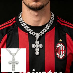 Collier pendentif football 13mm croix diamant plaqué or