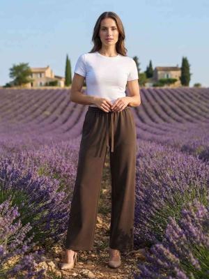 Pantalon long femme jambe droite décontracté