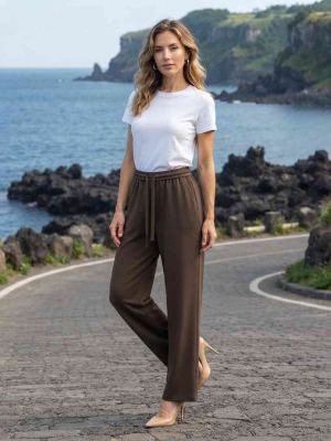 Pantalon long femme jambe droite décontracté