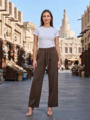 Pantalon décontracté femme, jambe droite, usage quotidien