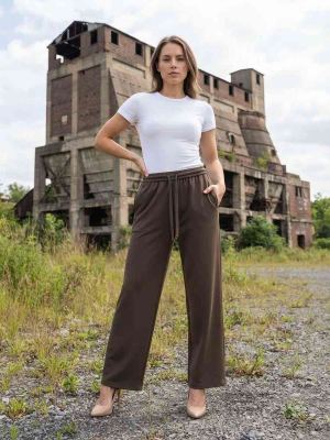 Pantalon long femme jambe droite décontracté