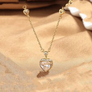 Collier chaîne clavicule haut de gamme minoritaire