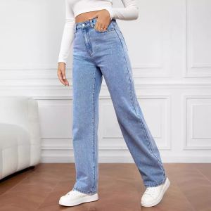 Jean droit délavé taille moyenne femme