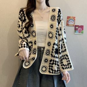 Cardigan tricot crochué ajouré manches longues