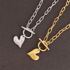 Collier chaîne clavicule boucle amour femme