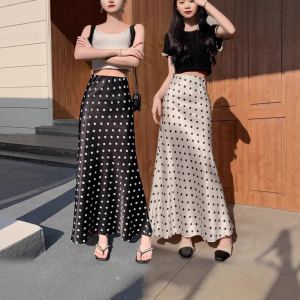Jupe crayon femme taille haute amincie élégante