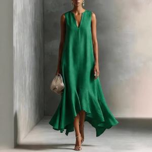 Robe asymétrique col V profond sans manches élégante