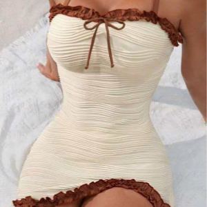Maillot de bain rayé feminin à la mode